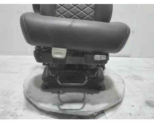 INTERNATIONAL HX620 Seat, Front