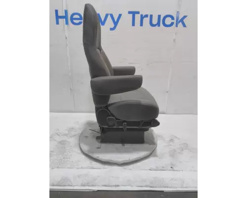 INTERNATIONAL HX620 Seat, Front