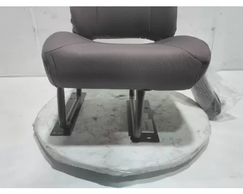 INTERNATIONAL HX620 Seat, Front