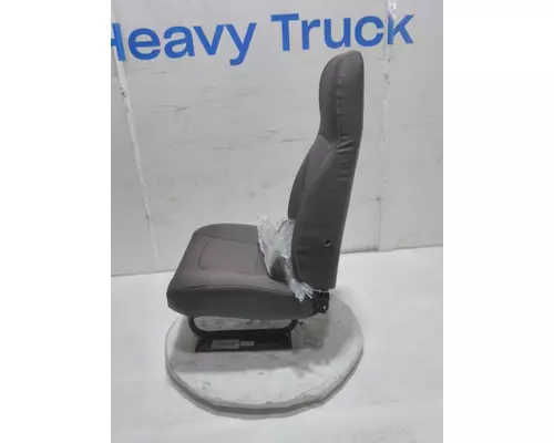 INTERNATIONAL HX620 Seat, Front