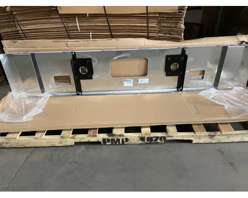 INTERNATIONAL HX Bumper Assembly, Front