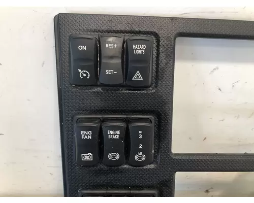 INTERNATIONAL HX Switch Panel