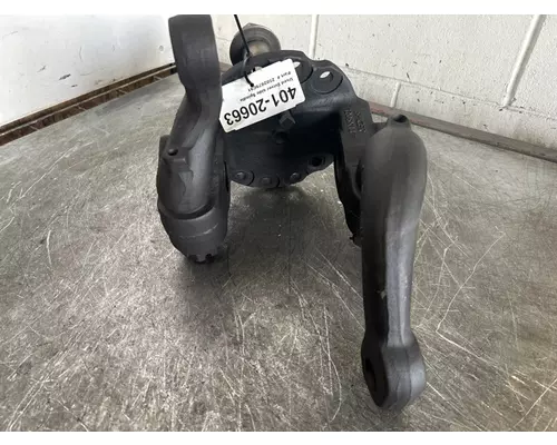 INTERNATIONAL I-100SG Spindle  Knuckle, Front