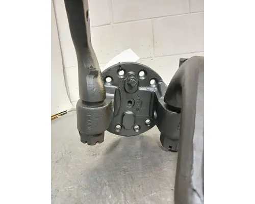 INTERNATIONAL I-80 Spindle  Knuckle, Front