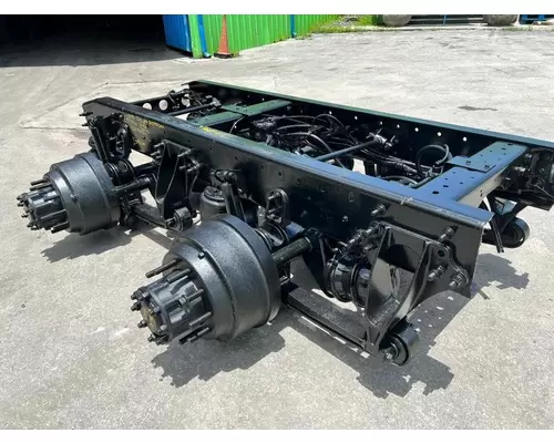 INTERNATIONAL IROS AIR RIDE Cutoff Assembly (Complete With Axles)