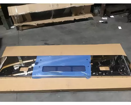 INTERNATIONAL International  Bumper Assembly, Front