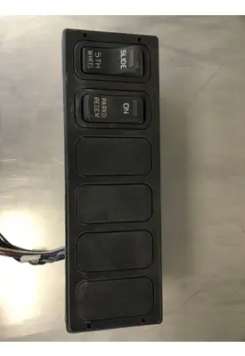 INTERNATIONAL International  Dash / Console Switch