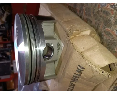 INTERNATIONAL International  Piston