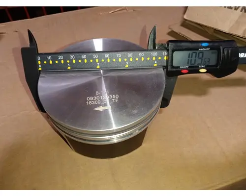 INTERNATIONAL International  Piston