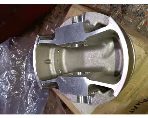 INTERNATIONAL International  Piston