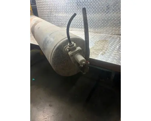 INTERNATIONAL L9427 Air Tank