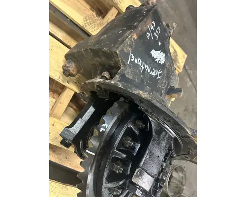 INTERNATIONAL L9427 Differential Assembly (Front, Rear)