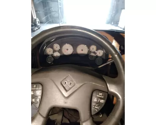 INTERNATIONAL LF627 Cab