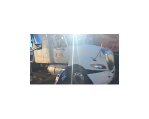 INTERNATIONAL LF627 Cab