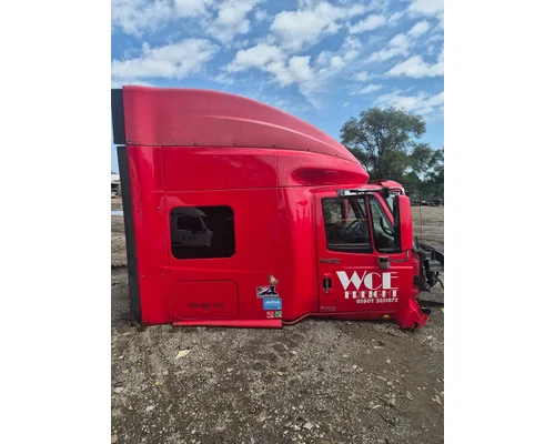 INTERNATIONAL LF627 Cab