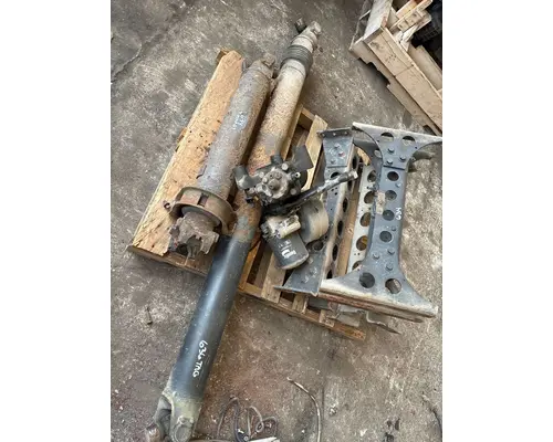 INTERNATIONAL LF627 Drive Shaft, Rear