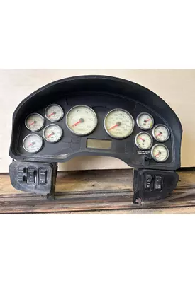 INTERNATIONAL LF627 Instrument Cluster