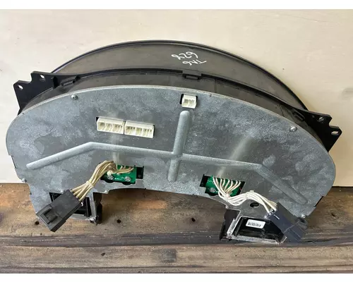 INTERNATIONAL LF627 Instrument Cluster