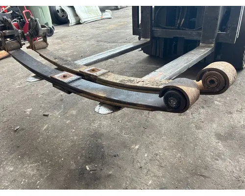 INTERNATIONAL LF627 Leaf Spring, Front