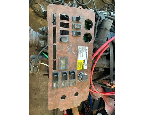 INTERNATIONAL LF687 Dash Panel