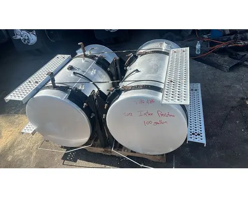 INTERNATIONAL LF687 Fuel Tank