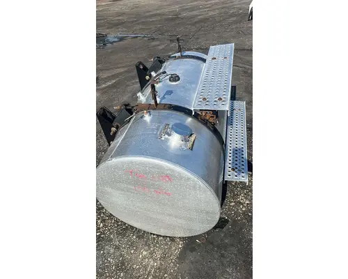 INTERNATIONAL LF687 Fuel Tank
