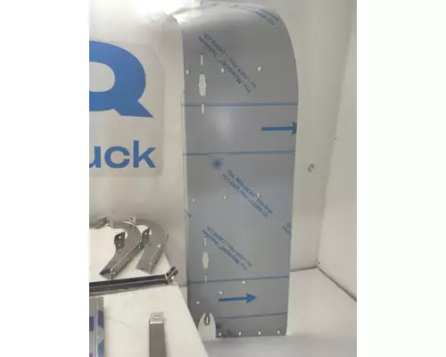 INTERNATIONAL LOADSTAR Sun Visor (External)