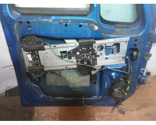 INTERNATIONAL LONESTAR 2009-2017 DOOR ASSEMBLY, FRONT