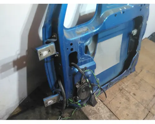 INTERNATIONAL LONESTAR 2009-2017 DOOR ASSEMBLY, FRONT