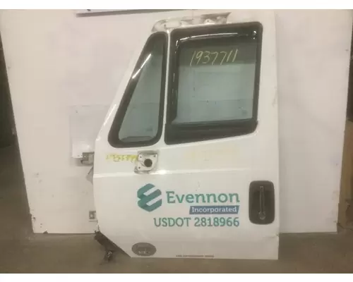 INTERNATIONAL LONESTAR 2009-2017 DOOR ASSEMBLY, FRONT