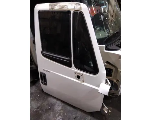 INTERNATIONAL LONESTAR 2009-2017 DOOR ASSEMBLY, FRONT