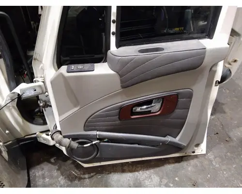 INTERNATIONAL LONESTAR 2009-2017 DOOR ASSEMBLY, FRONT