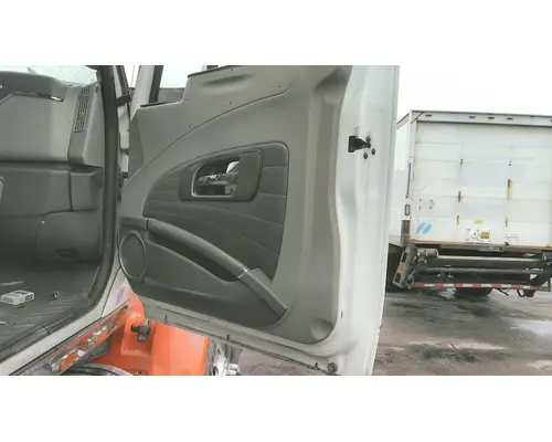 INTERNATIONAL LONESTAR 2009-2017 DOOR ASSEMBLY, FRONT