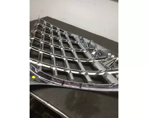 INTERNATIONAL LONESTAR 2014-2024 GRILLE