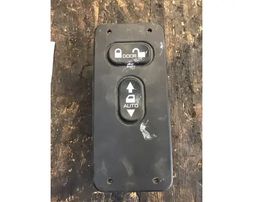 INTERNATIONAL LONESTAR 124 Switch Clusters