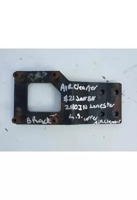 INTERNATIONAL LONESTAR AIR CLEANER BRACKET