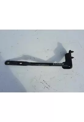 INTERNATIONAL LONESTAR AIR CLEANER BRACKET