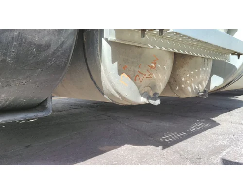 INTERNATIONAL LONESTAR AIR TANK