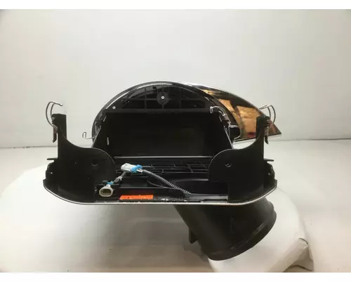 INTERNATIONAL LONESTAR Air Cleaner