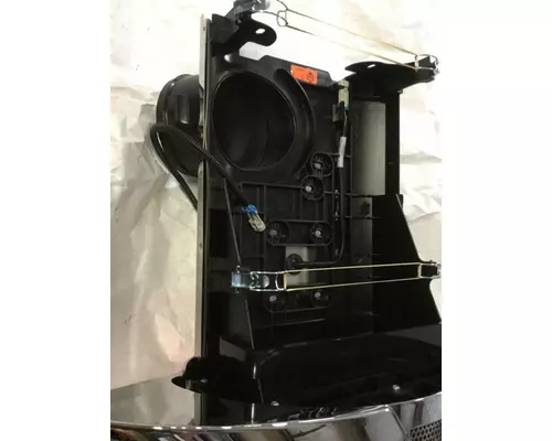 INTERNATIONAL LONESTAR Air Cleaner
