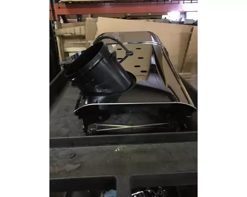 INTERNATIONAL LONESTAR Air Cleaner