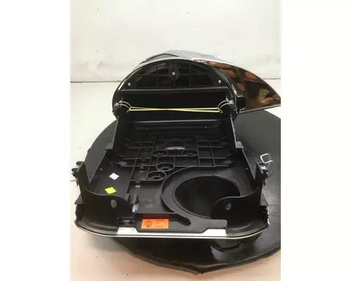 INTERNATIONAL LONESTAR Air Cleaner