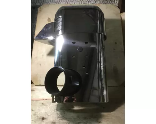 INTERNATIONAL LONESTAR Air Cleaner
