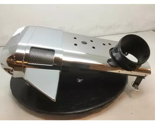 INTERNATIONAL LONESTAR Air Cleaner