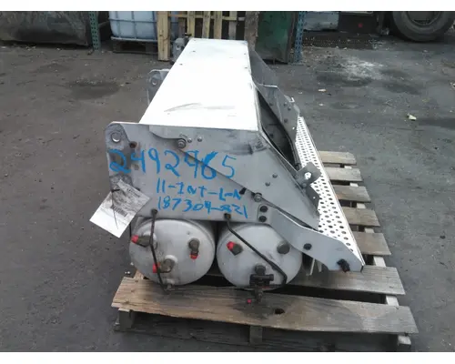 INTERNATIONAL LONESTAR BATTERY BOX