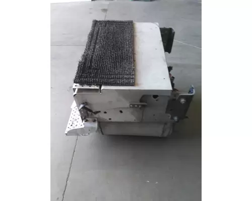 INTERNATIONAL LONESTAR BATTERY BOX