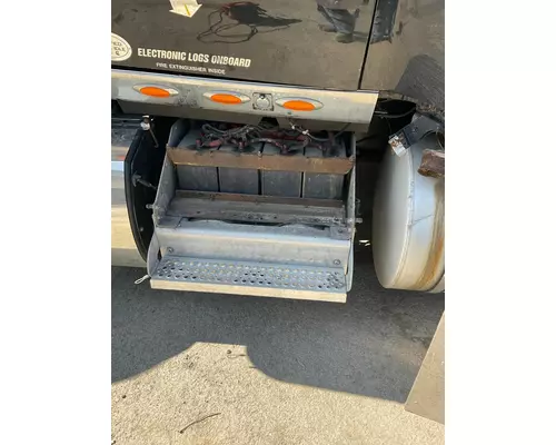 INTERNATIONAL LONESTAR Battery Box