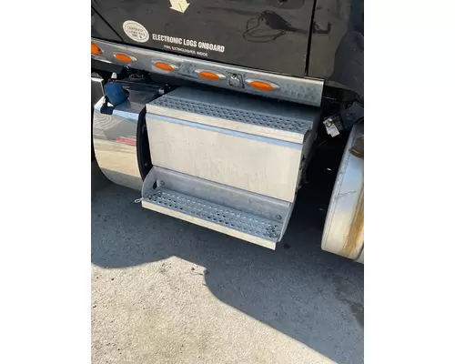 INTERNATIONAL LONESTAR Battery Box