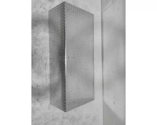 INTERNATIONAL LONESTAR Battery Box