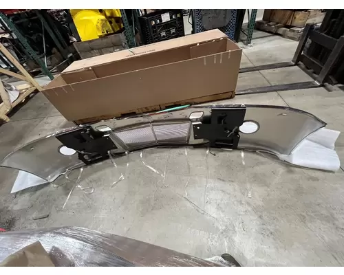 INTERNATIONAL LONESTAR Bumper Assembly, Front